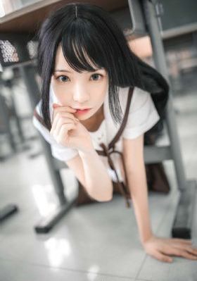 三个美妇用嘴服侍_BD国语高清在线